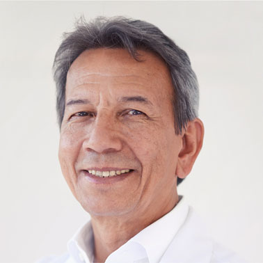 dr. Budi Santoso, Sp.KFR
